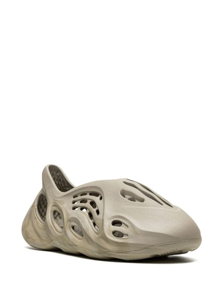 Adidas Yeezy Foam RNNR Stone Sage - Image 2
