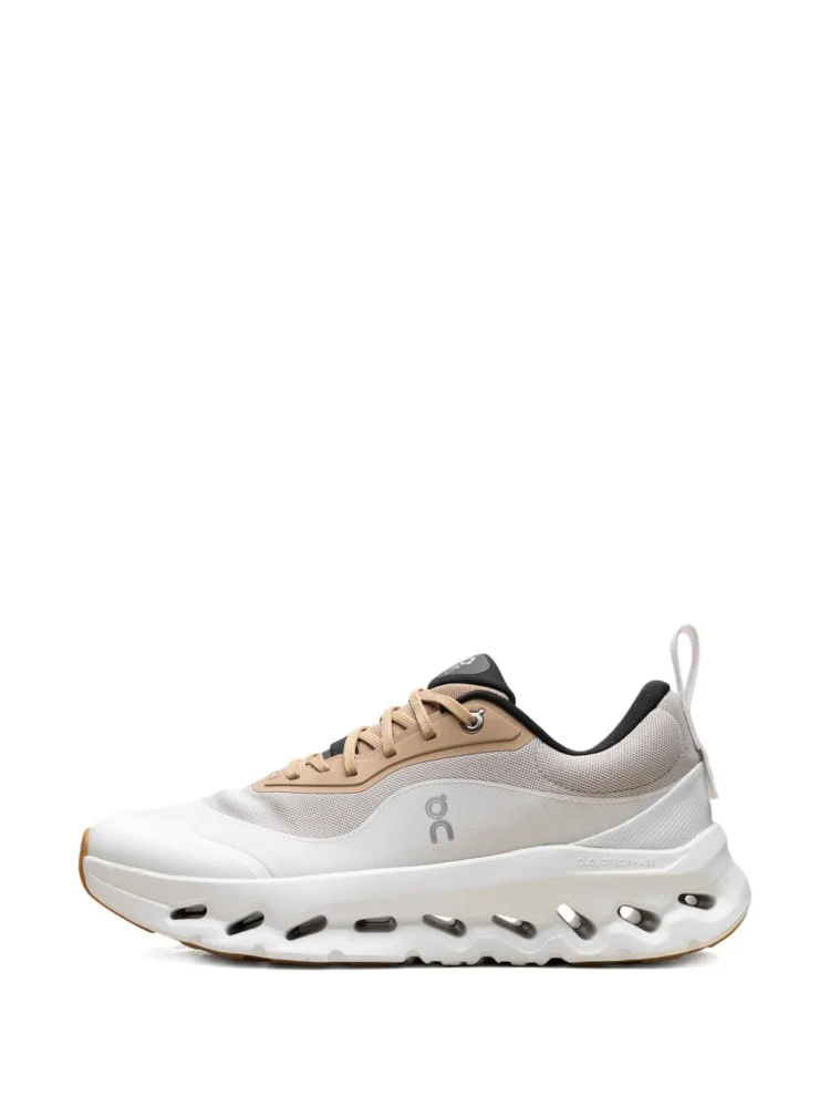 On Running Cloudtilt 2 LOEWE Tan White Gum - Image 4