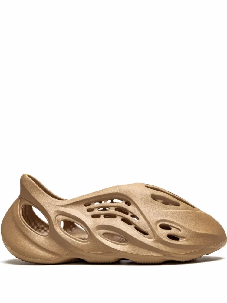 Adidas Yeezy Foam RNNR Ochre