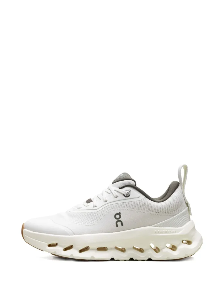 On Running Cloudtilt 2 LOEWE White Khaki - Image 4