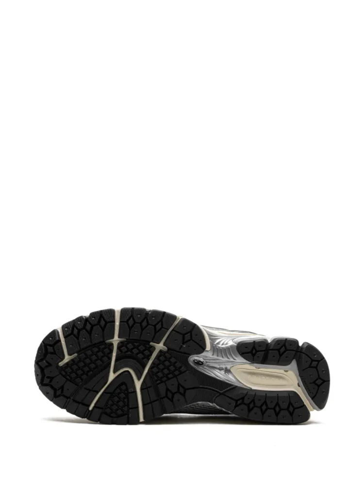 New Balance 1906L Metallic Silver - Image 5