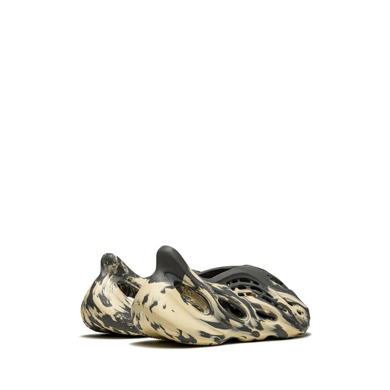 Adidas Yeezy Foam RNNR MXT Moon Gray - Image 3