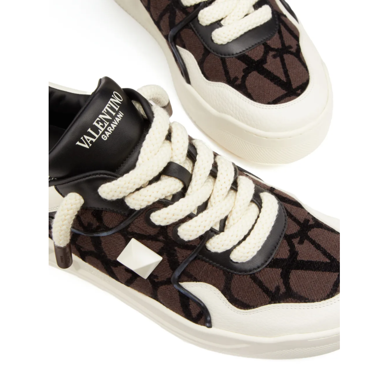 Valentino Garavani One Stud XL leather sneakers - Image 5