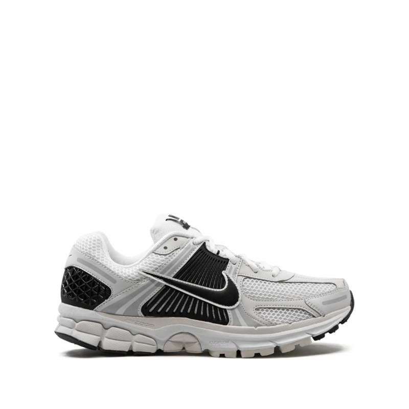 Nike Zoom Vomero 5 White Black