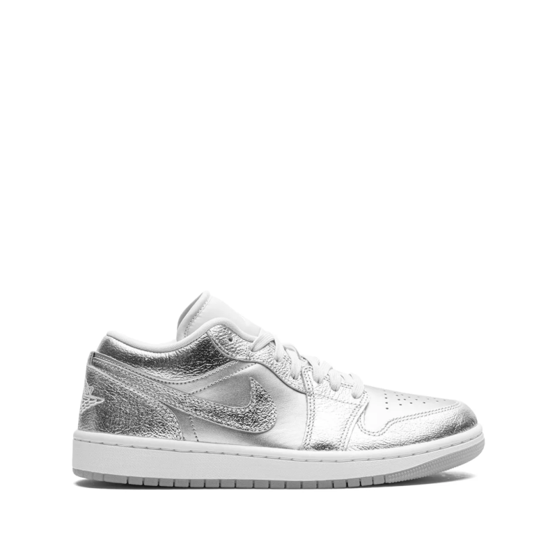 Jordan 1 Low SE Metallic Silver