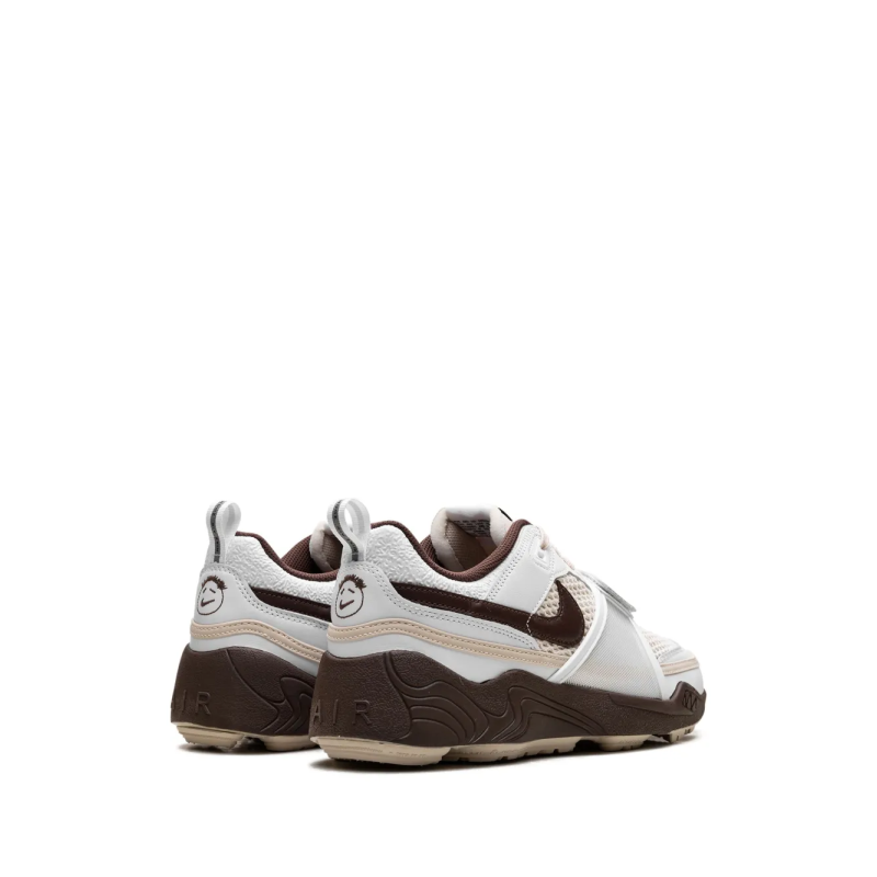 Nike Zoom Field Jaxx Travis Scott Light Chocolate - Image 3