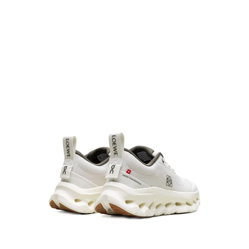On Running Cloudtilt 2 LOEWE White Khaki - Image 3