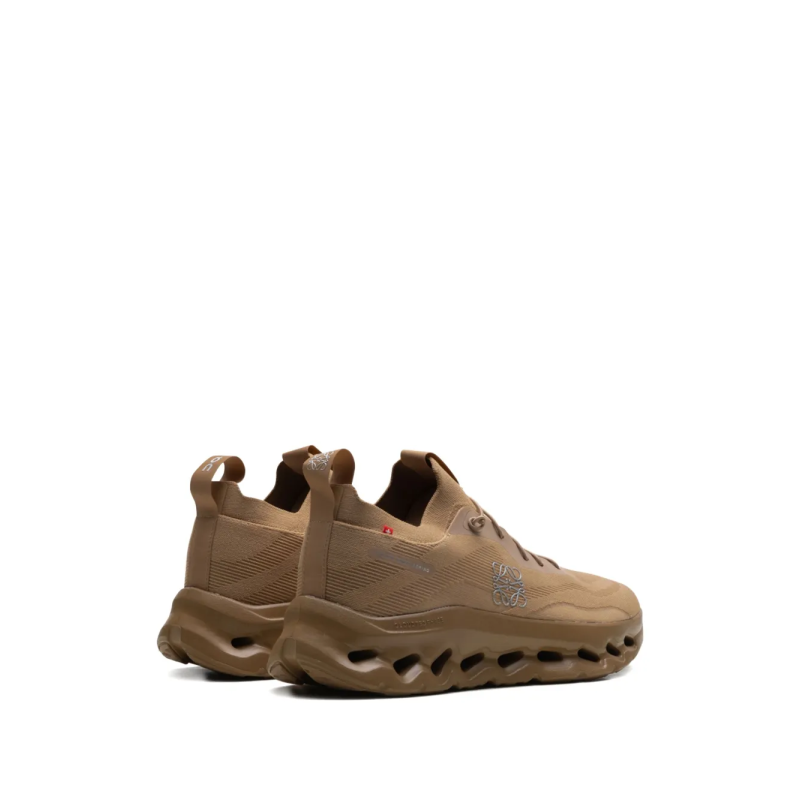 On Running Cloudtilt LOEWE Dark Sand - Image 3
