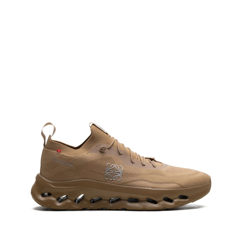 On Running Cloudtilt LOEWE Dark Sand