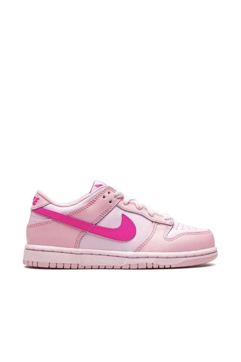 Nike Dunk Low Triple Pink