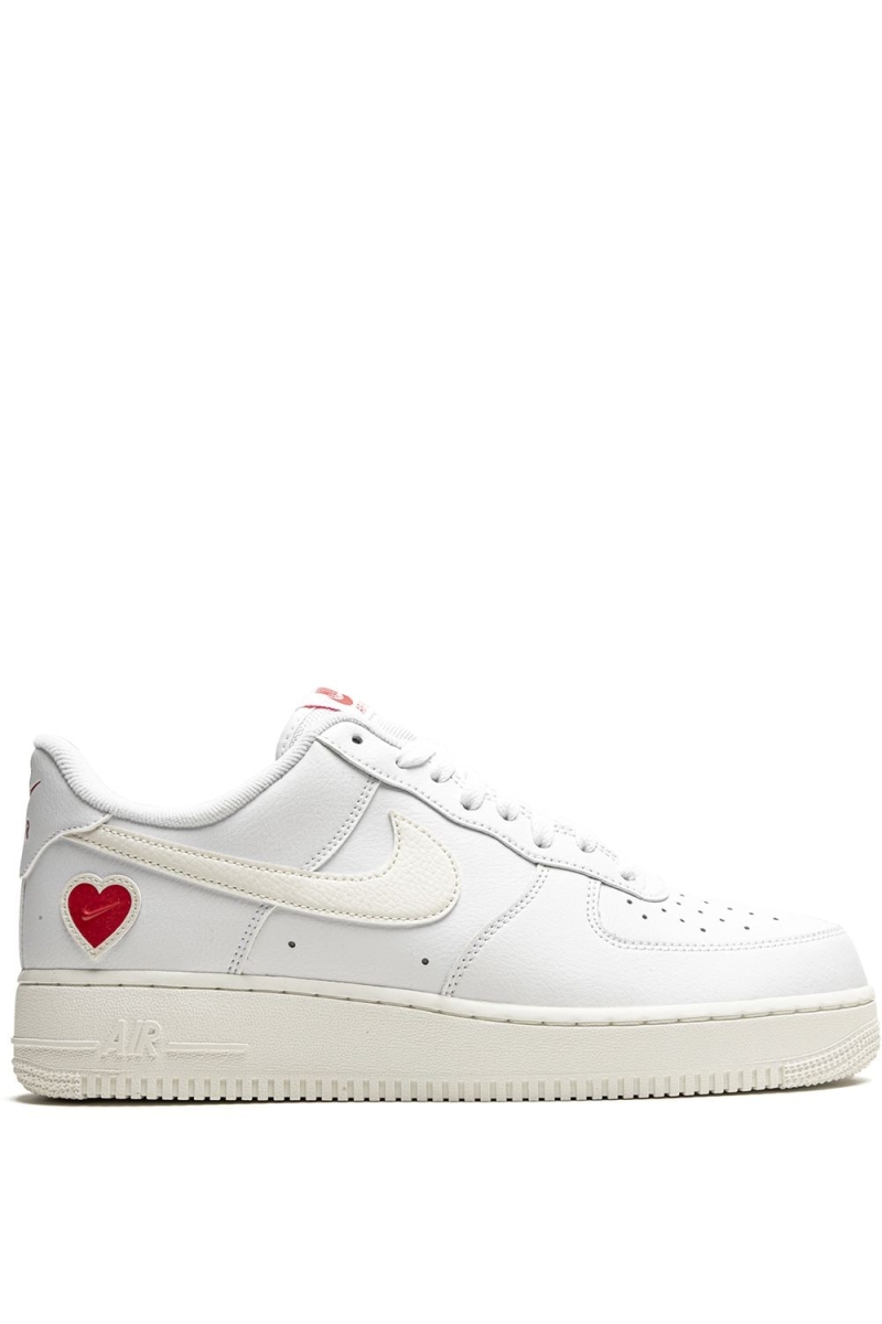 Nike Air Force 1 Low Valentine's Day (2021)