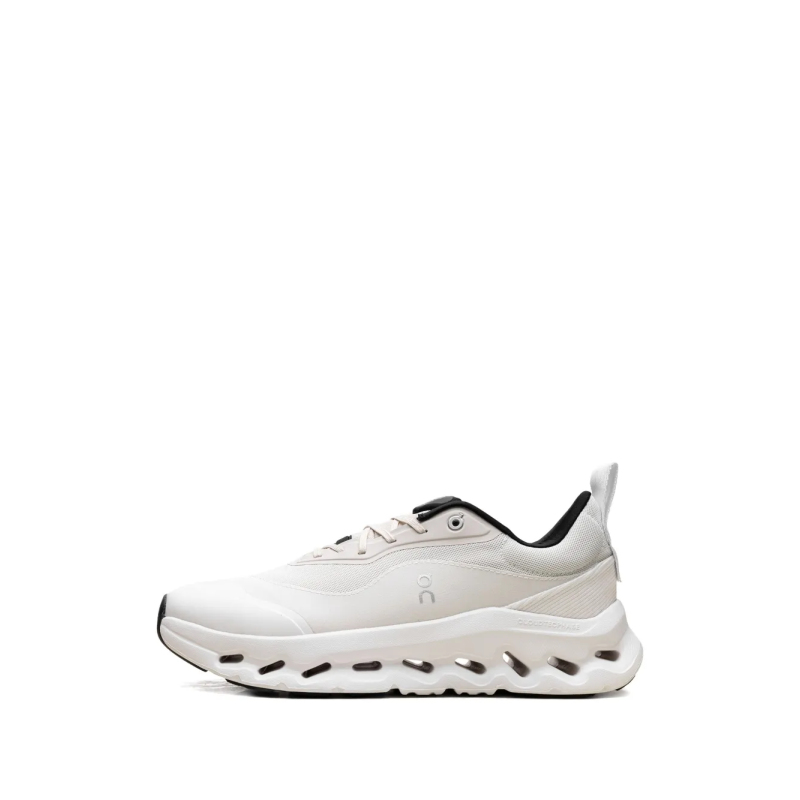 On Running Cloudtilt 2 LOEWE Sand White - Image 4