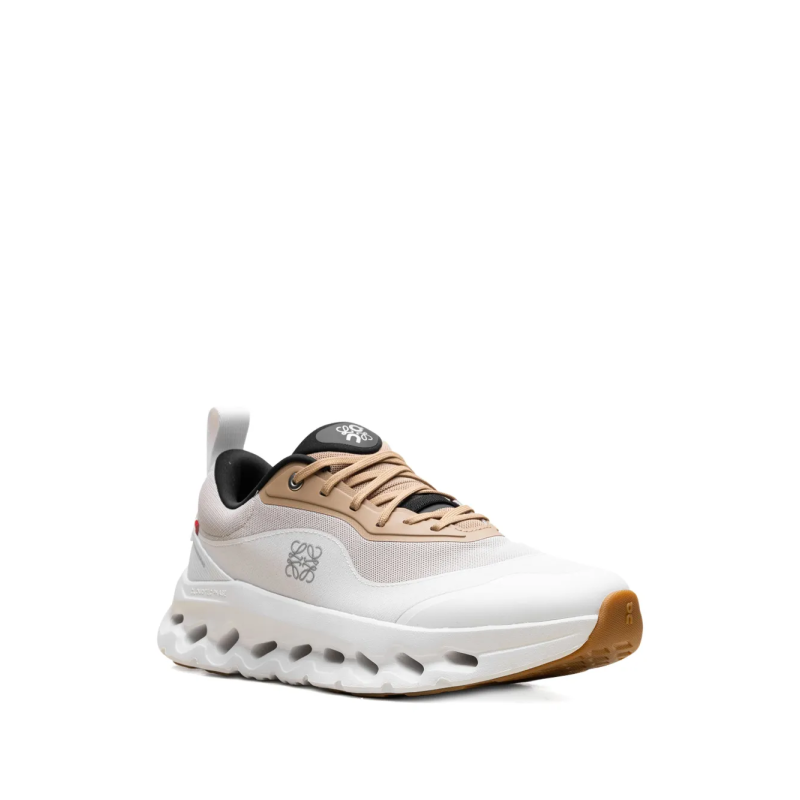 On Running Cloudtilt 2 LOEWE Tan White Gum - Image 2