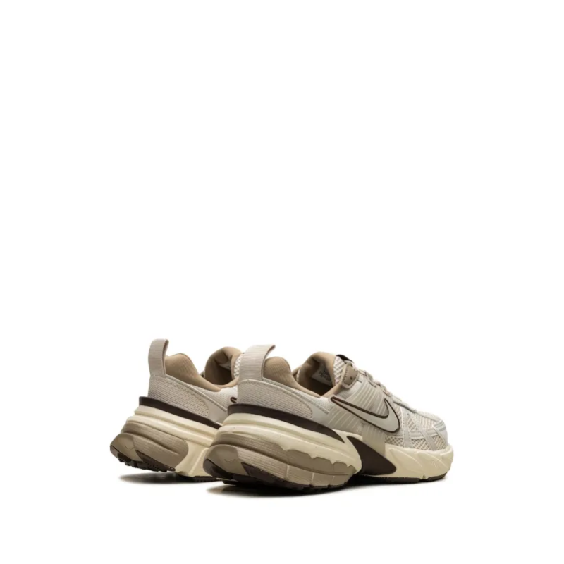 Nike V2K Run Light Orewood Brown - Image 3