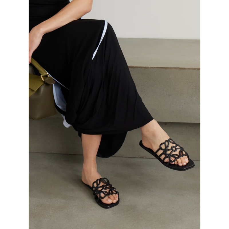 Loewe Petal Anagram slide black in soft calfskin - Image 5