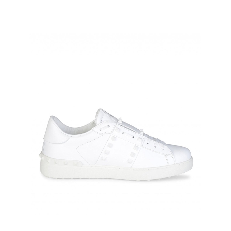 Valentino Garavani Rockstud Untitled White Stud