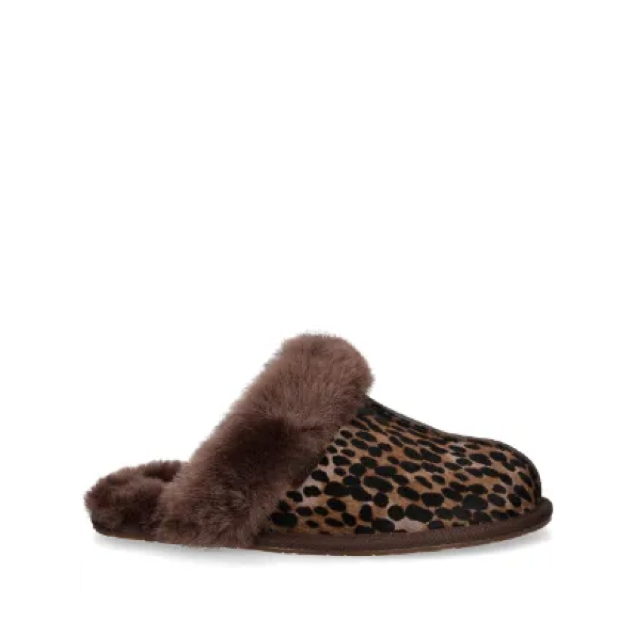UGG Scuffette Caspian Slipper Burnt Cedar