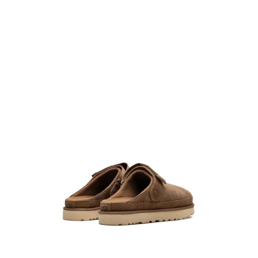 UGG Goldenstar Clog Chestnut - Image 3