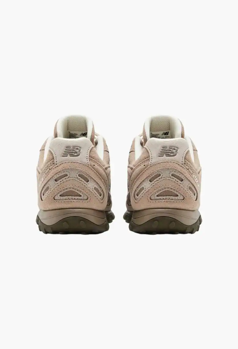 New Balance 204L Mushroom - Image 3