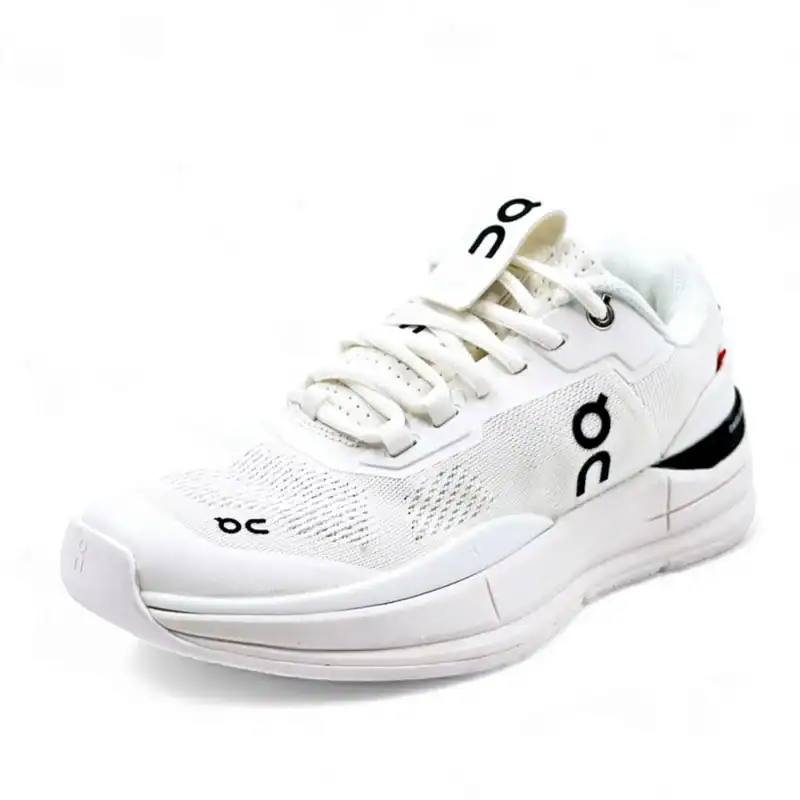 On The Roger Pro 2 Clay White Black - Image 2
